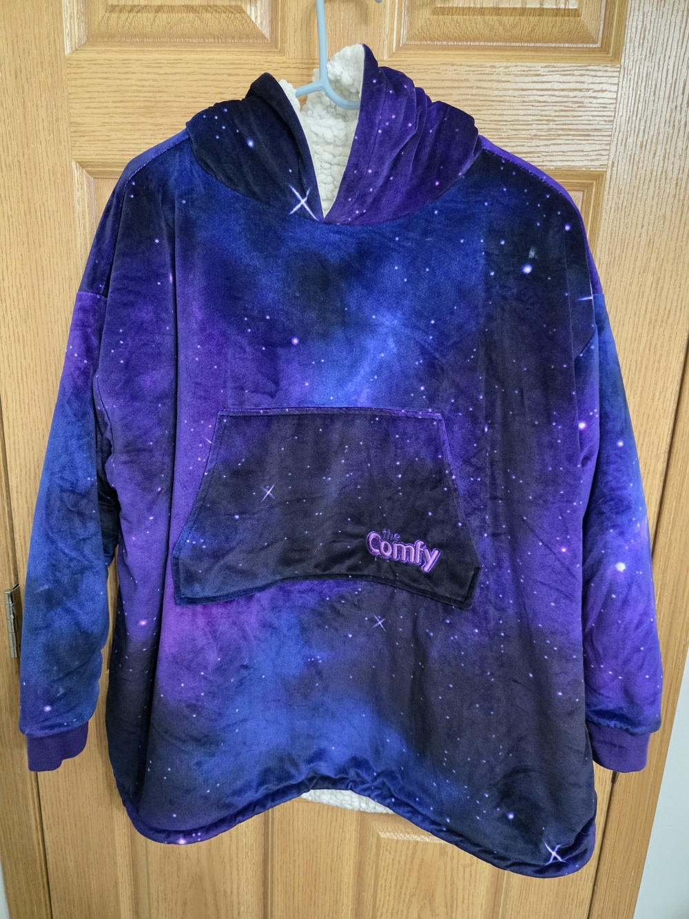 Comfy Sherpa-Lined Galaxy Hoodie - Purple & Blue